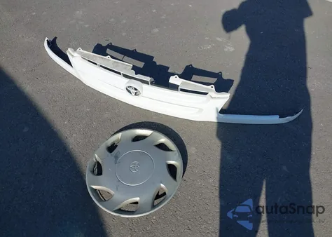 1998 Toyota Sienna Ce z USA, uszkodzony, nr VIN 4T3GF19C1WU078307